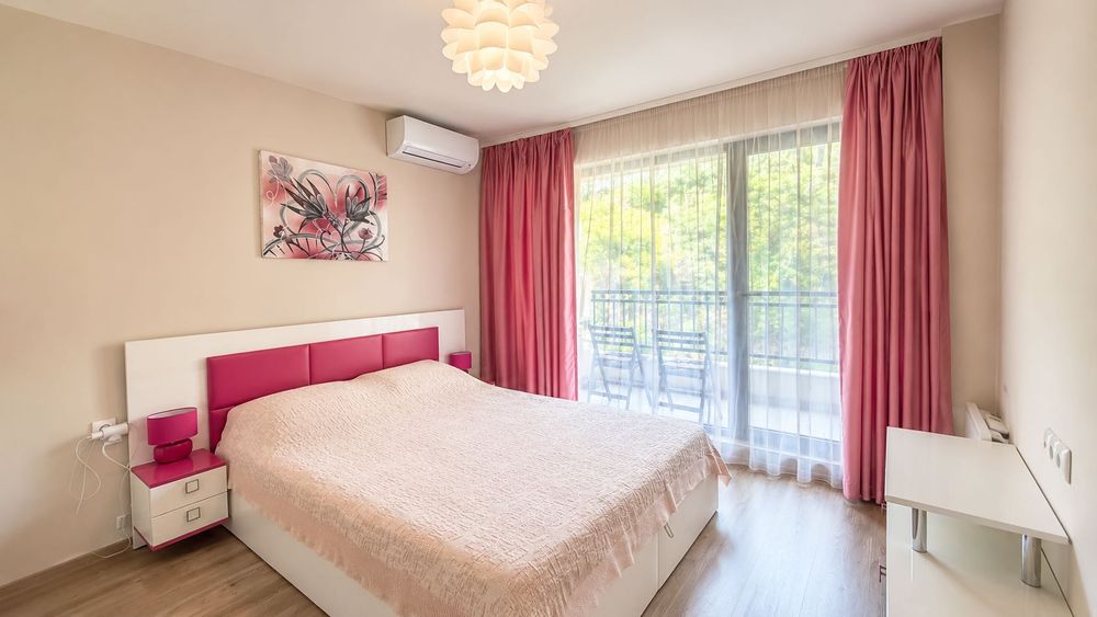 Продава се Тристаен апартамент в к.к. Златни пясъци - 113 кв.м за 2450 €/кв.м - Снимка #3