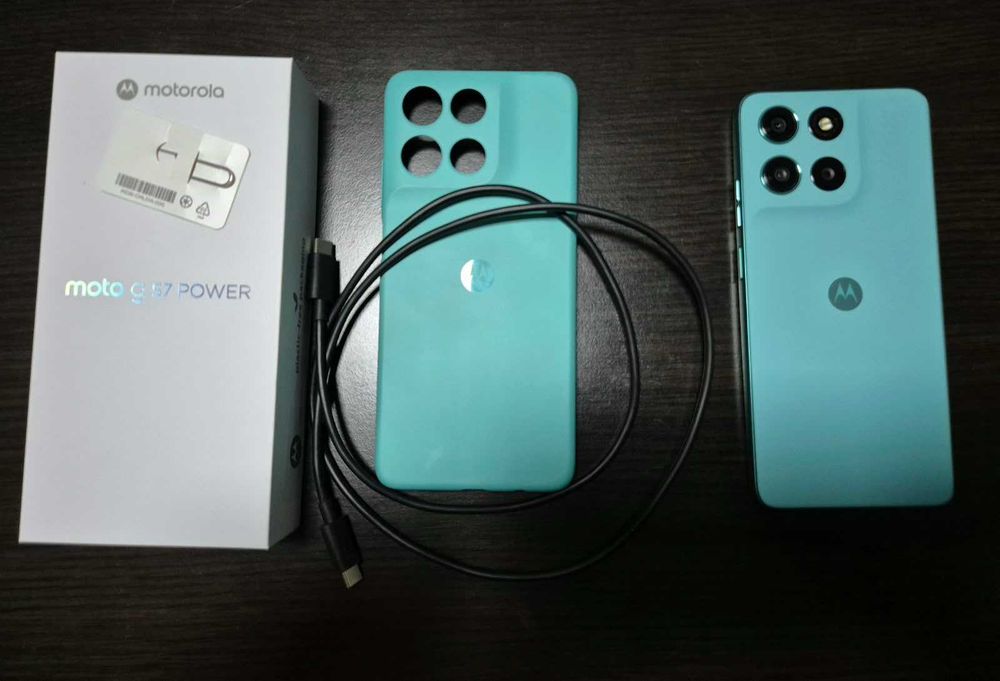 Telefon Motorola G57 Power, Dual SIM, 256GB, 12GB RAM, 5G - Folosit foarte putin, ca nou