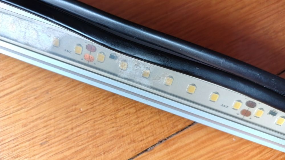 Lampă LED pentru acvariu EHEIM 24 V, 7.7 W, 810 lm, 55 cm