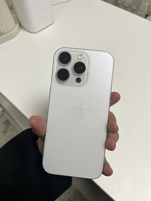 Продаеться Iphone 16 pro