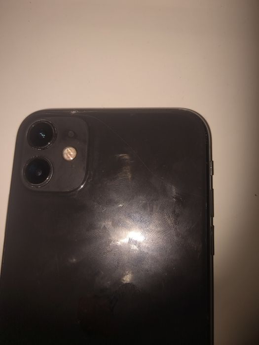 Iphone 11  64 gb
