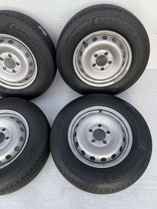 Set jante noi cu anvelope vara noi 205 75 R16c Renaut Master Movano