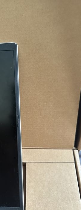 Продам ноутбук ASUS Vivobook 16