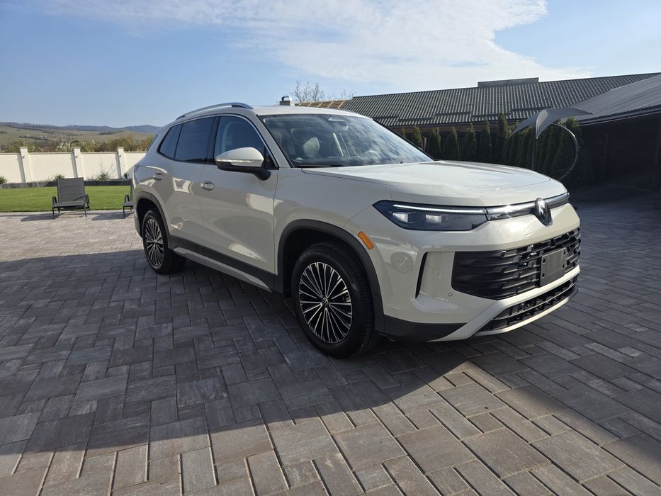 VOLKSWAGEN Tiguan 2026 — imagine 3