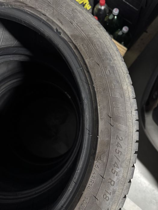 Vand cauciucuri de vara michelin 245/45/18
