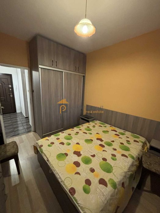 Дава се под наем Тристаен апартамент в Пловдив, Център - 80 кв.м за 478.38 € - Снимка #5