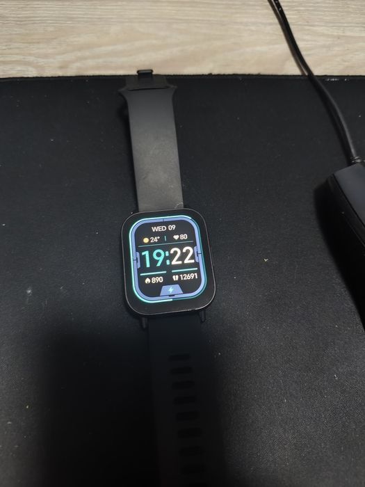 Продам смарт часы Redmi Watch 5 Active