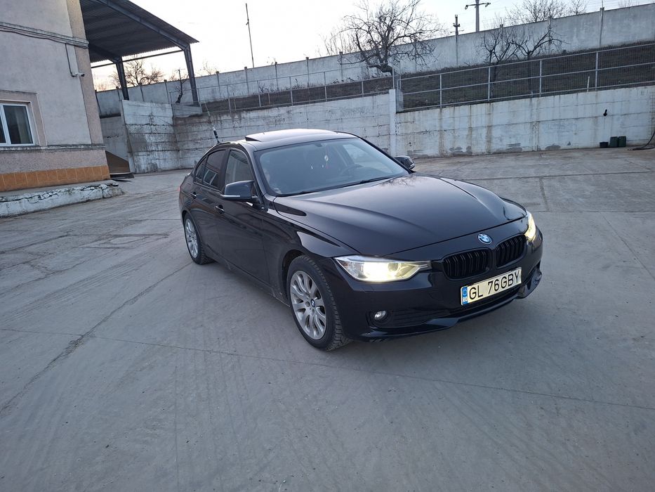 Vând BMW F30 2012