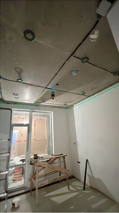 Натяжные потолки