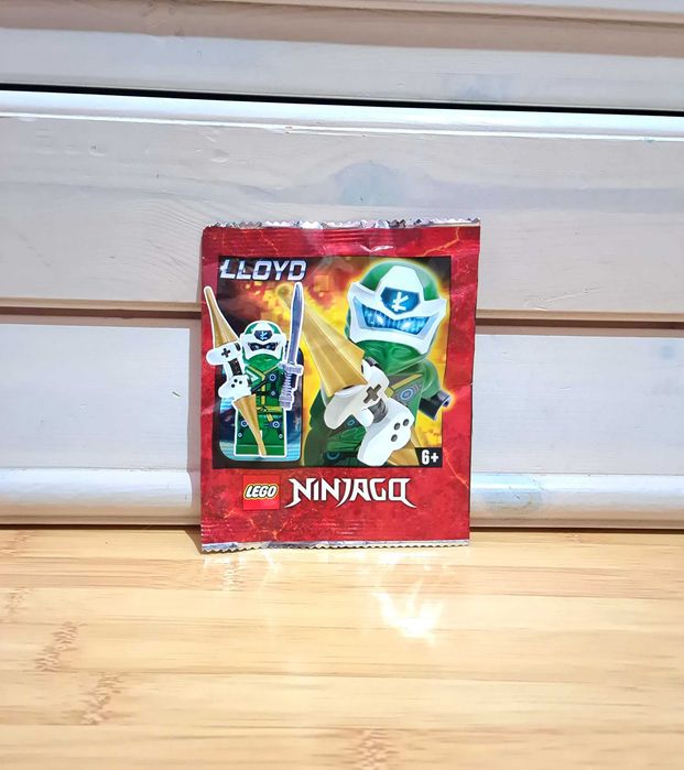 Digi Lloyd foil pack, Lego Ninjago