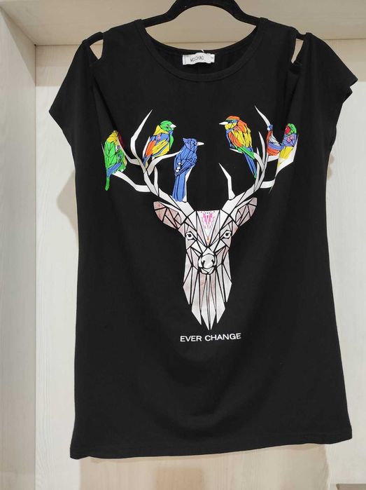 Къса тениска рокля с голи рамене Moschino