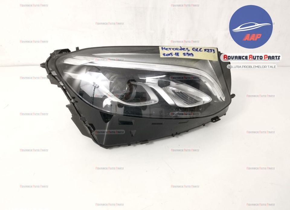 Фар дясна страна с пълен LED и оригинален LHP в добро състояние Мерцед