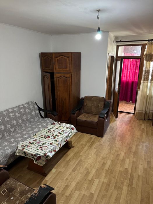 Vand Garsoniera  Piata Noua, str. Pacii