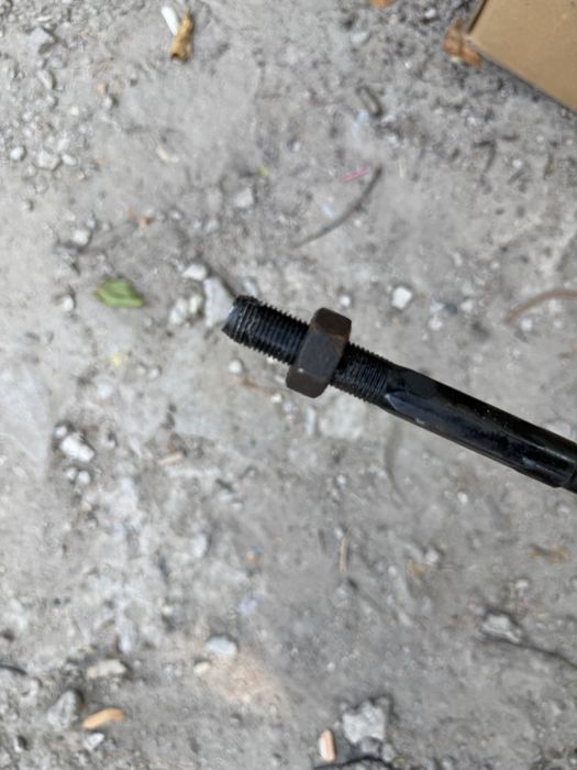 Прдам рулевую рейку субару легаси