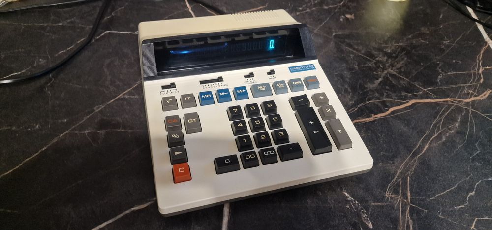 Винтажный калькулятор, япония