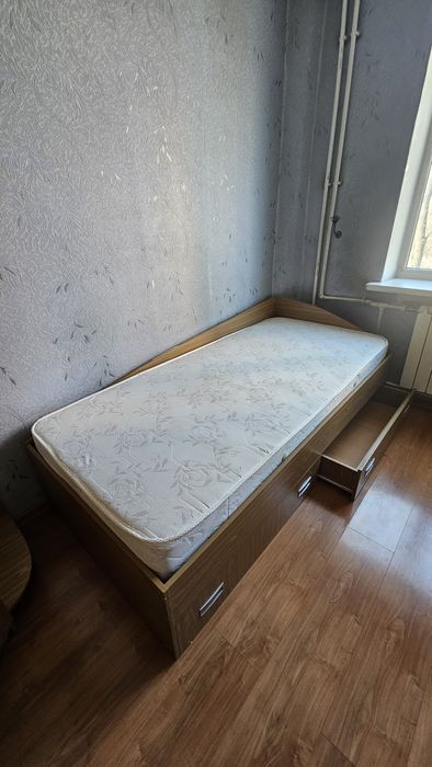Продается кровать