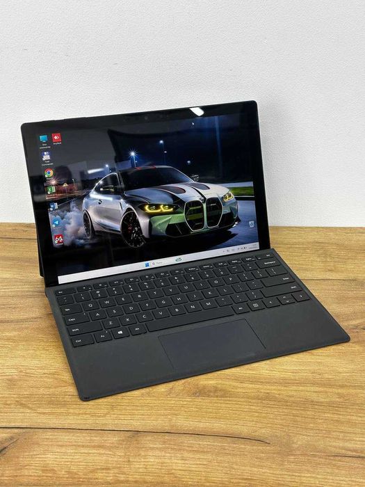 Microsoft Surface Pro 7+