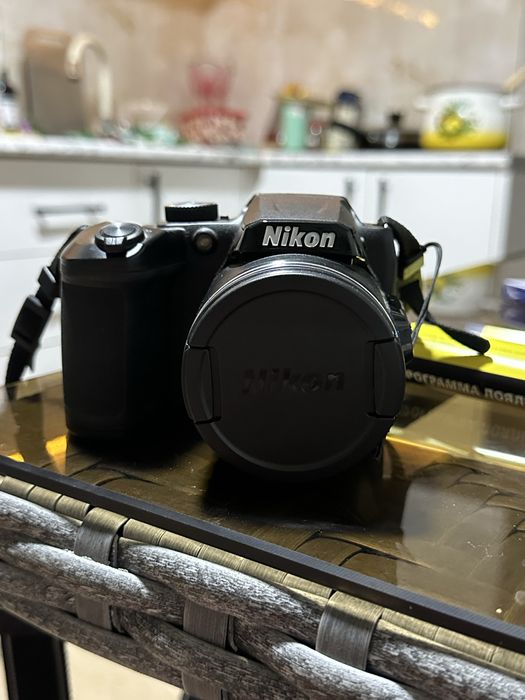 Nikon COOLPIX B500.