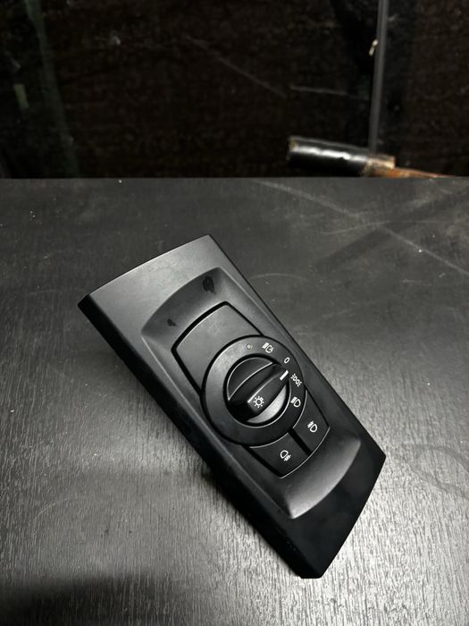 Bloc lumini cu functie auto Bmw seria 3 e90/e91 Europa Volan Stanga