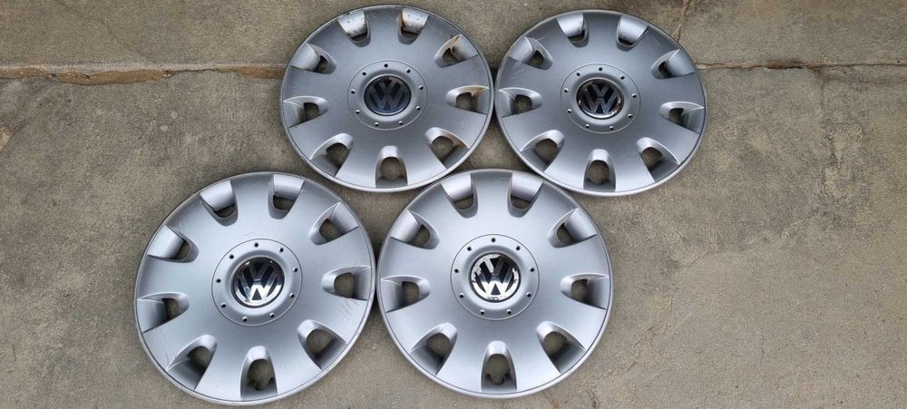 Set capace din plastic 15" originale VW pentru jante tabla