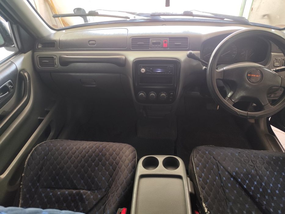 Продается автомобиль Honda CR-V rd1