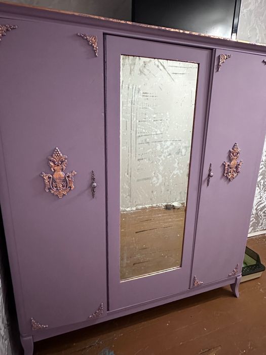 Продам шкаф советский во французском стиле