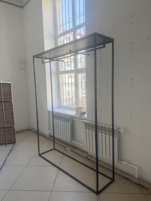 Стилажи для одежды