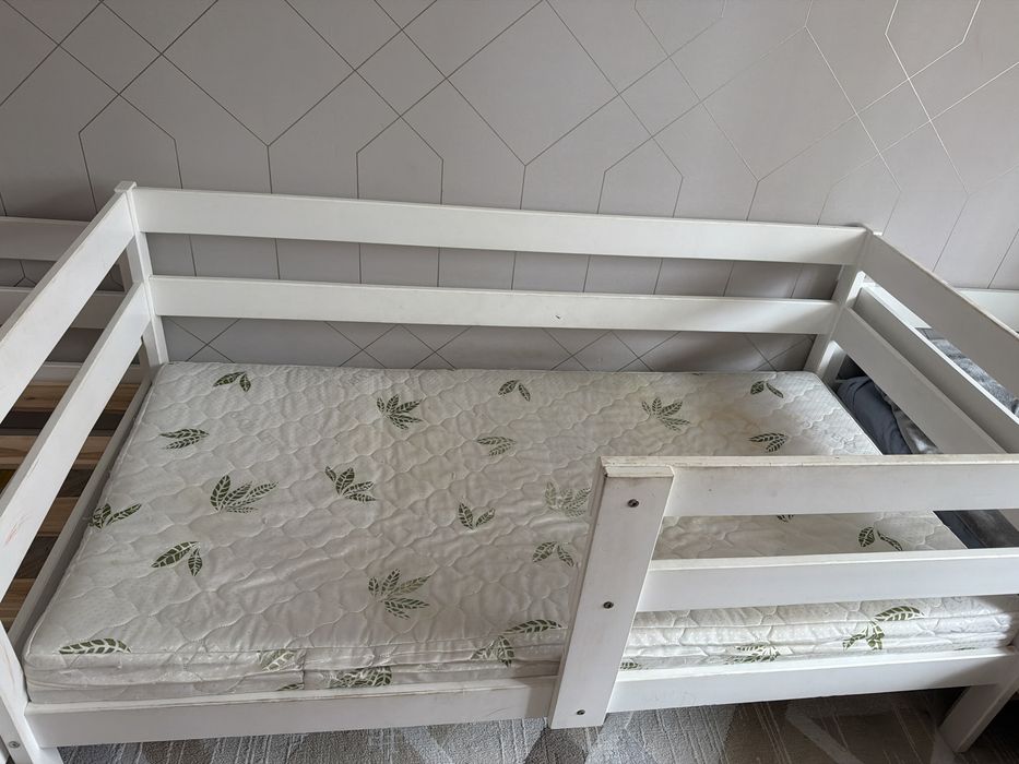 Продоется детские кровати