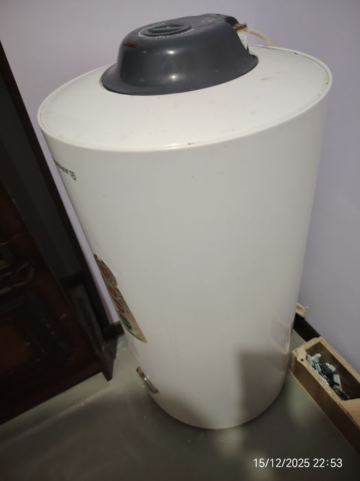 Аристон сотилади