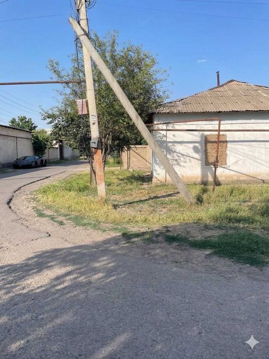 Yangiyolda uy Sotiladi???