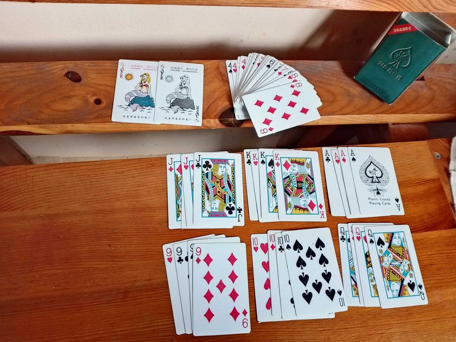 Карти за игра "2€" нови!+Доставка!