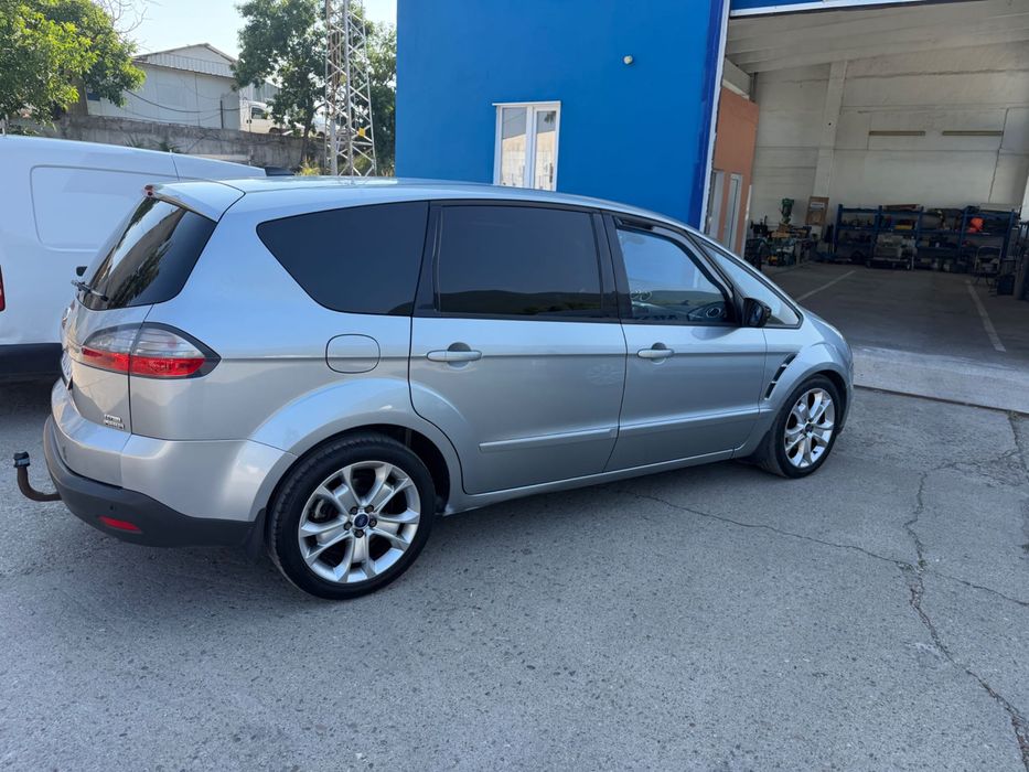 Продавам Ford s-max individual