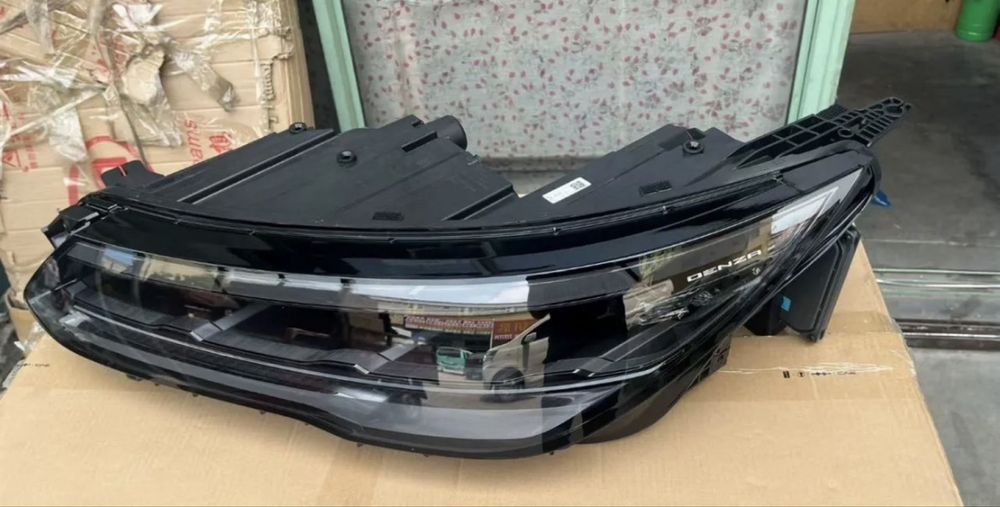 Фара левая Denza N9