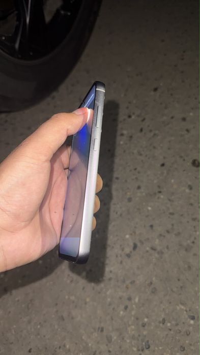Продам Samsung S23 FE