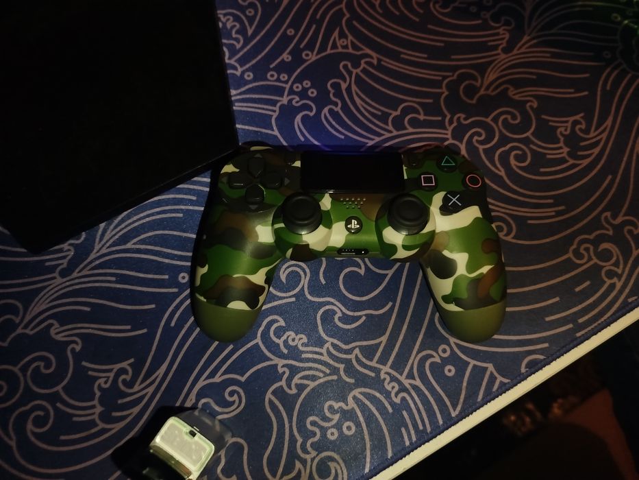 Продам пс 4 фат прошитая на 1 тб