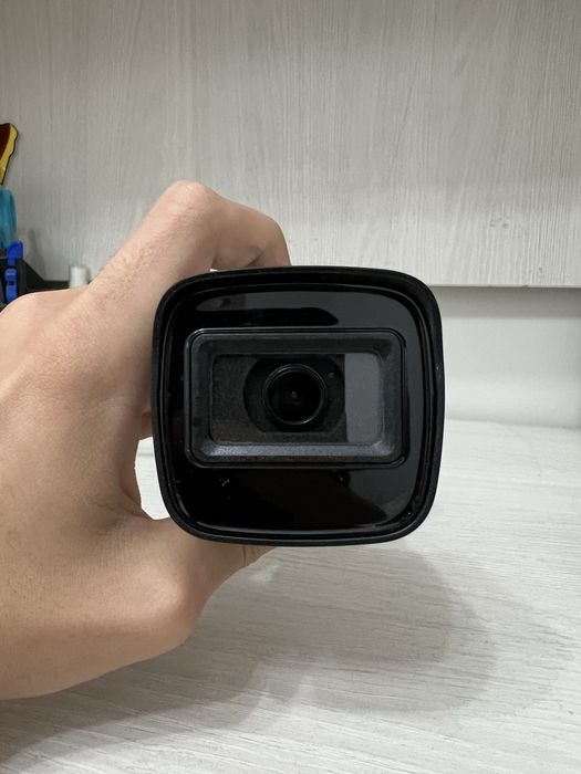 Продается HiWatch DS‑T206 камера видеонаблюдение