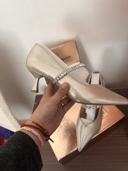 Продам кожаные туфли