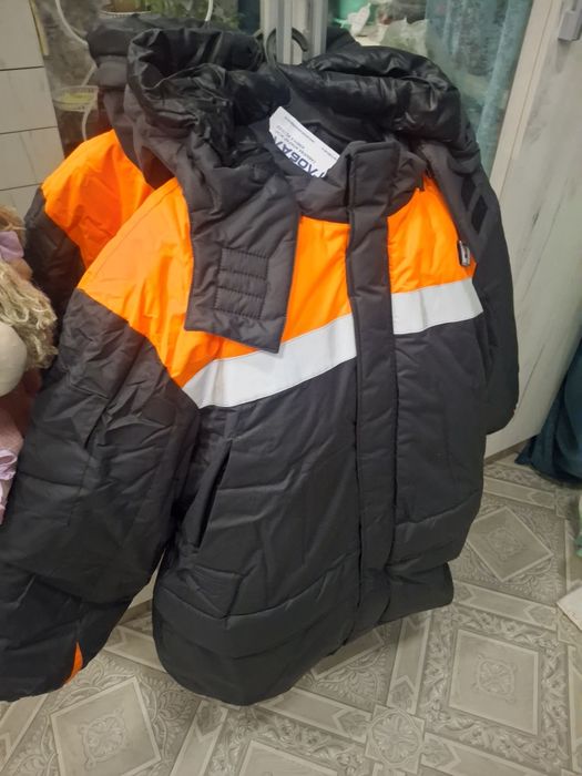 Продам новые рабочие вещи.