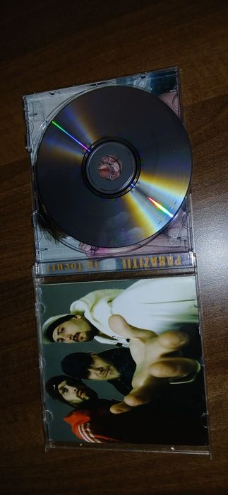 CD Paraziții în focuri