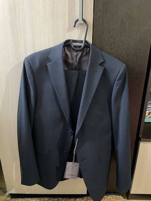 Мужской костюм 44-46 размер