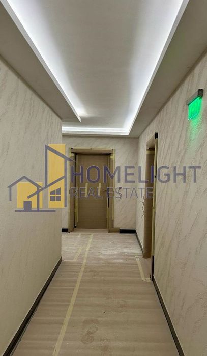 Продава се Тристаен апартамент в София, Малинова долина - 93 кв.м за 1904 €/кв.м - Снимка #11