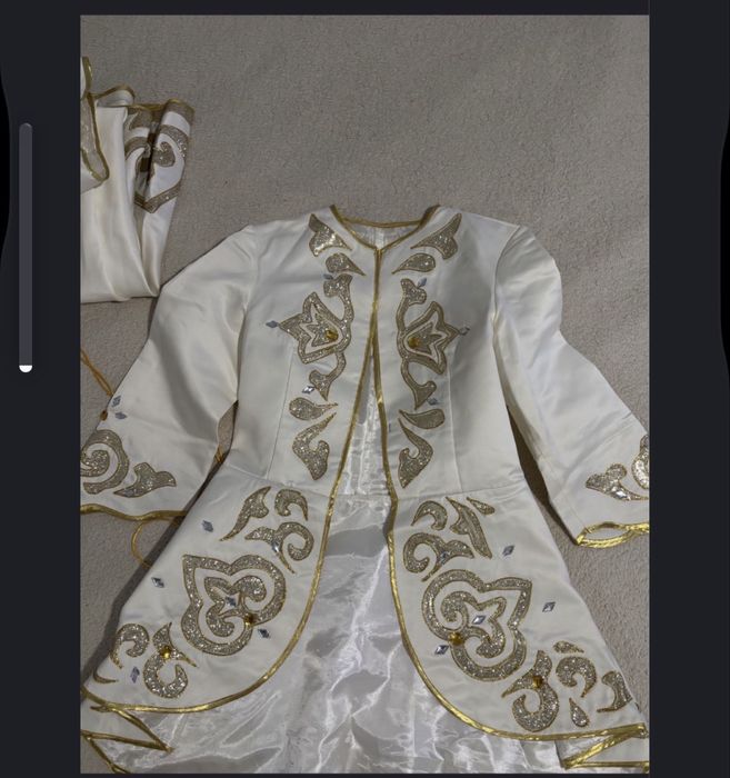 Продам комплект на қыз ұзату