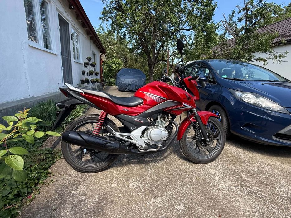 Honda cb125 -(05.2015) - 18k km