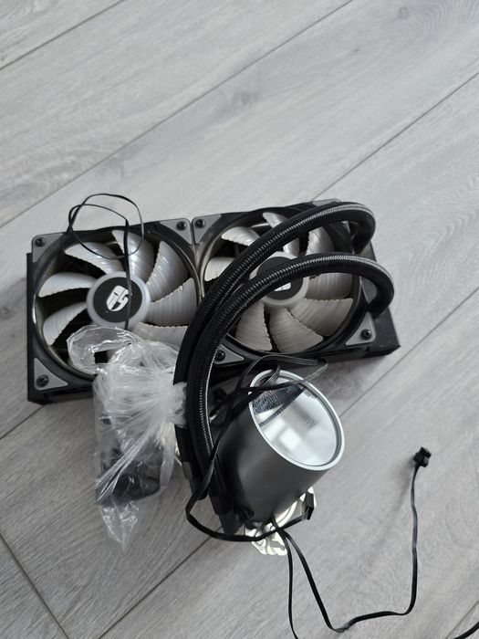 Cooler RGB Deepcool Castle RGB 240mm Liquid AIO