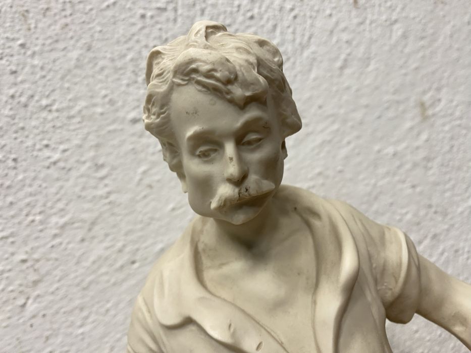 Италианска фигура от порцелан