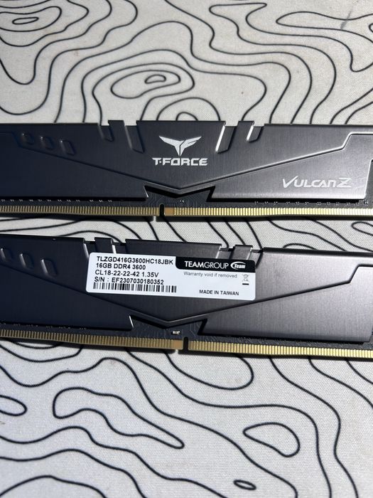 T-Force 32GB (2x16GB) DDR4 3600MHz cl18