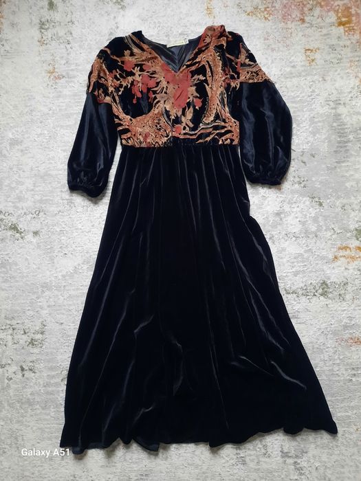 Разгрузка гардероба