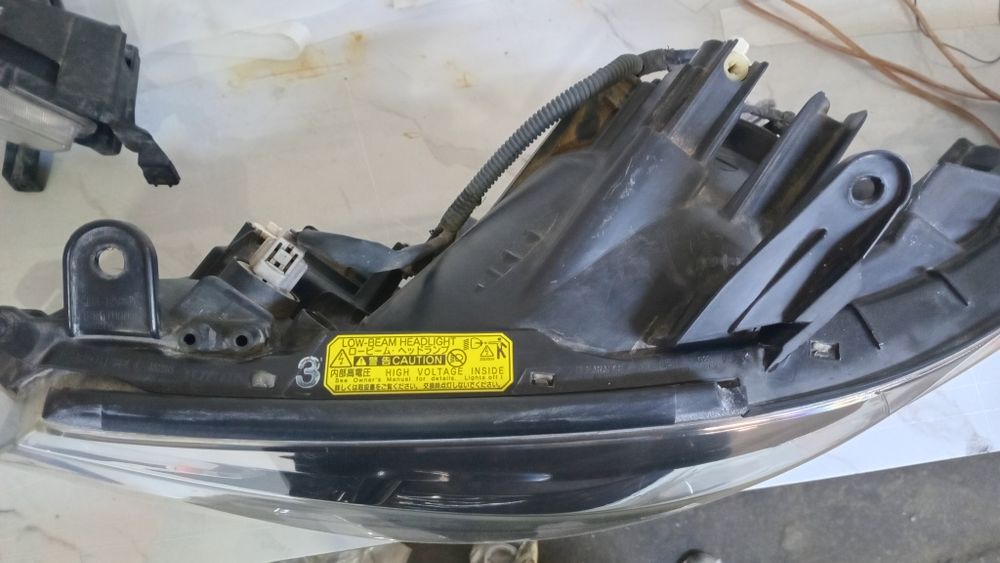 Alphard фары дорест прифозные