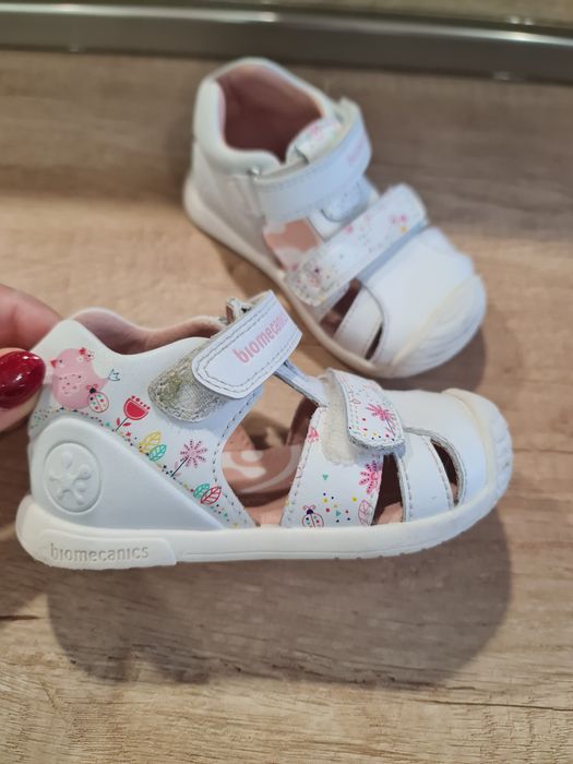 Детски сандали - различни видове