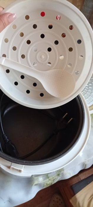 Мультиварка Redmond RMC-M11